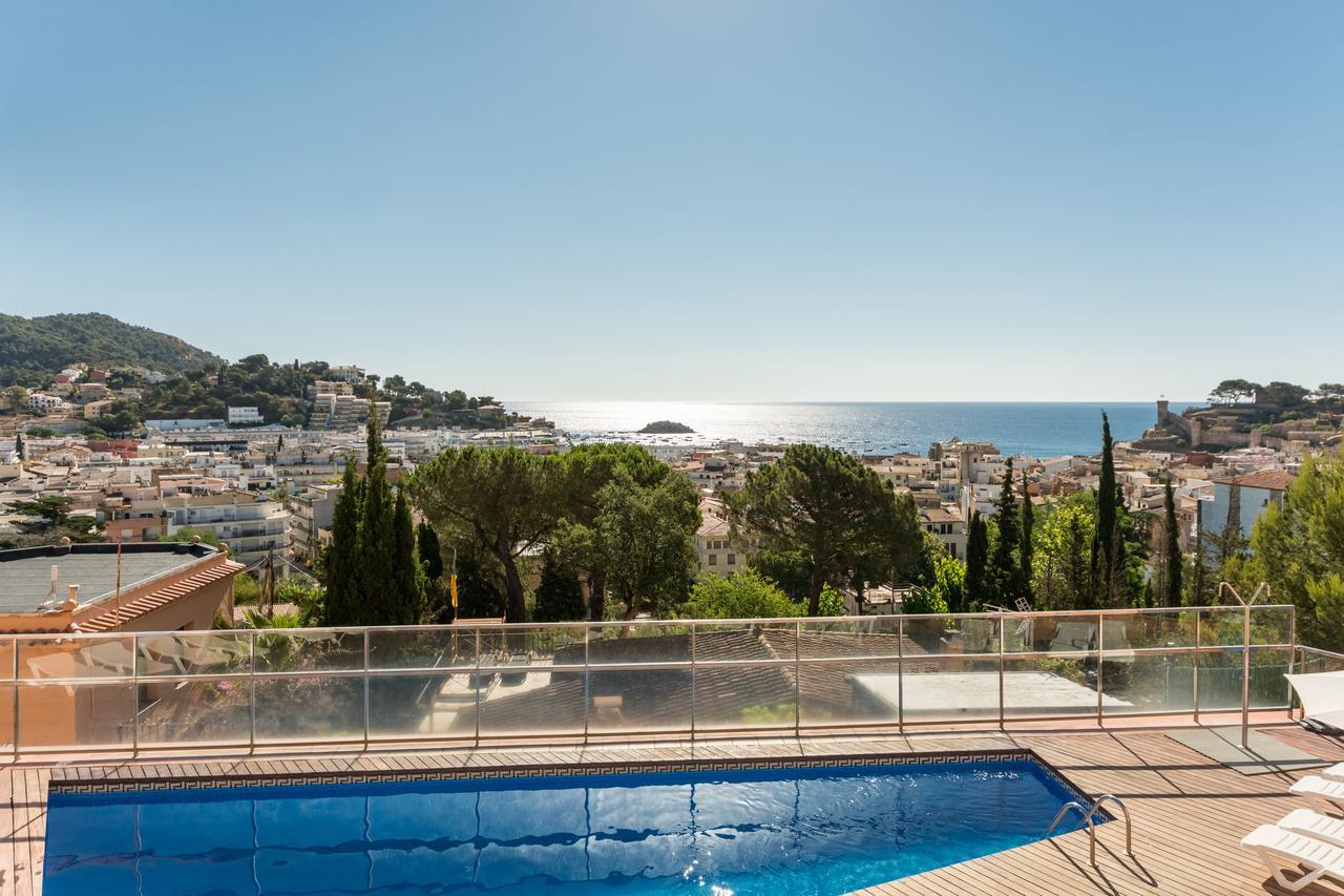 Pierre & Vacances Villa Romana Tossa de Mar Bagian luar foto